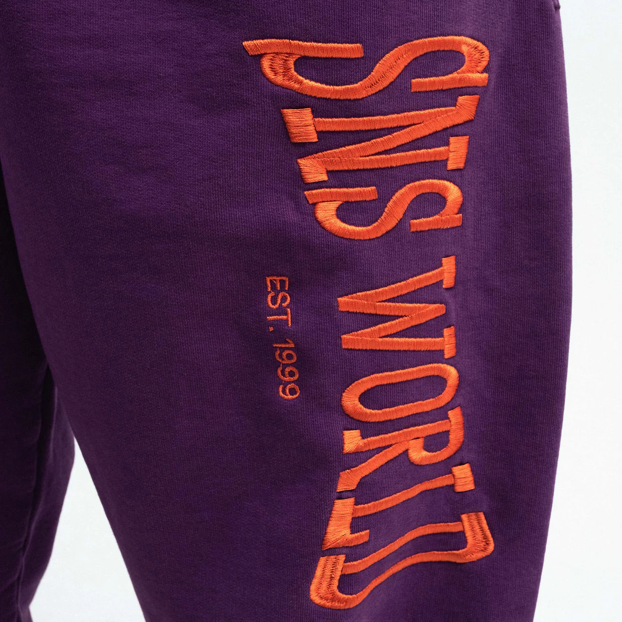 Squeeze Sweatpant - Image 6