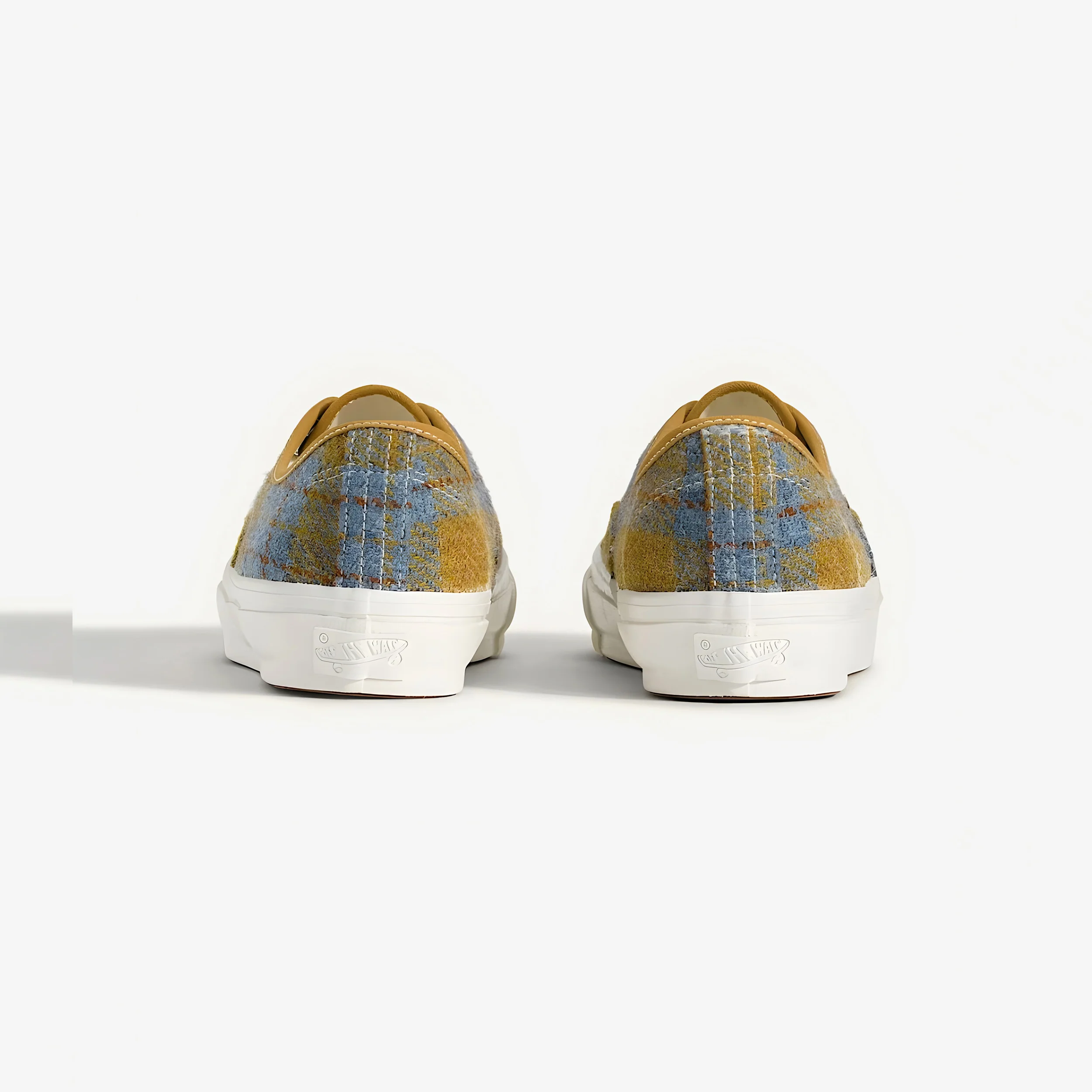 LX Authentic 44 Harris Tweed - Image 4